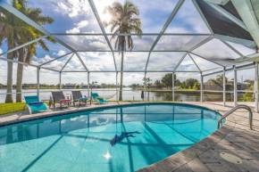 Pet Friendly, Lake view, Game Room - Villa Coral Palace - Roelens Vacations